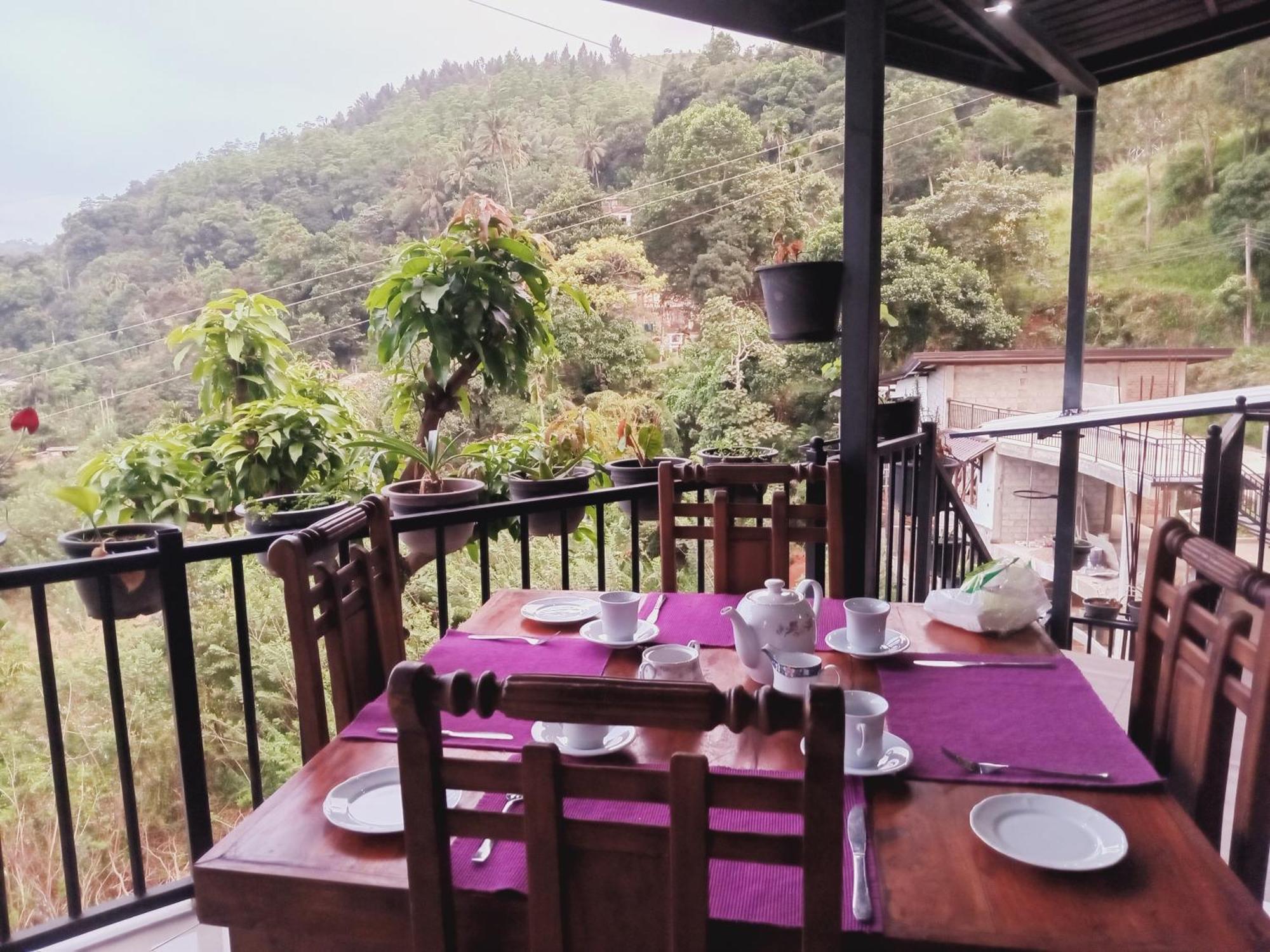 Kandy Ivy Mountain View Resort Extérieur photo